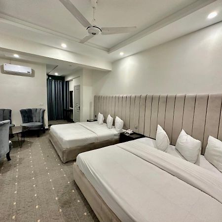 Mudan Hotel And Suite Islamabad Exteriör bild
