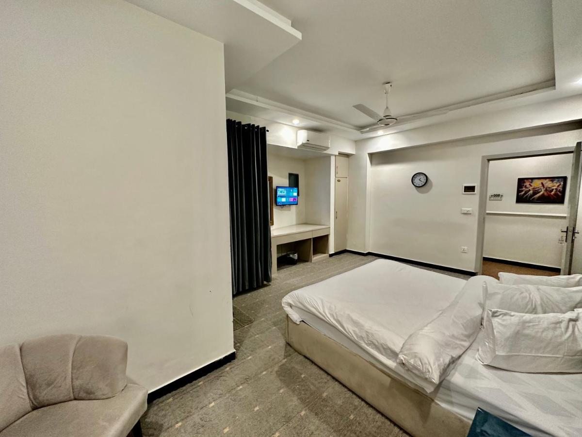 Mudan Hotel And Suite Islamabad Exteriör bild