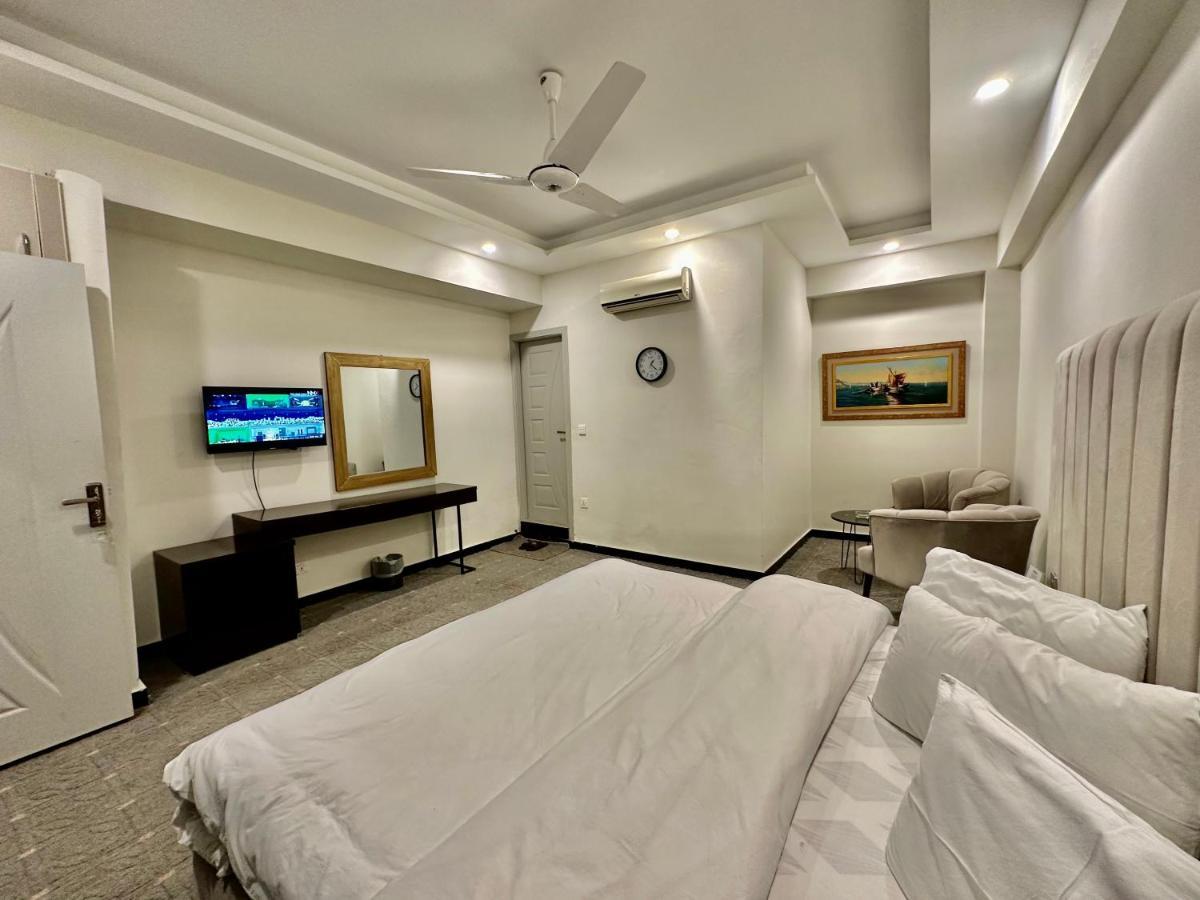 Mudan Hotel And Suite Islamabad Exteriör bild